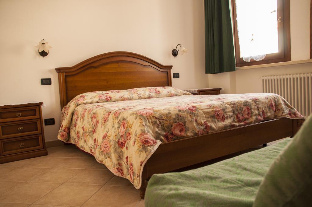 Agriturismo Ai Tre Fienili Ponti sul Mincio Oda fotoğraf
